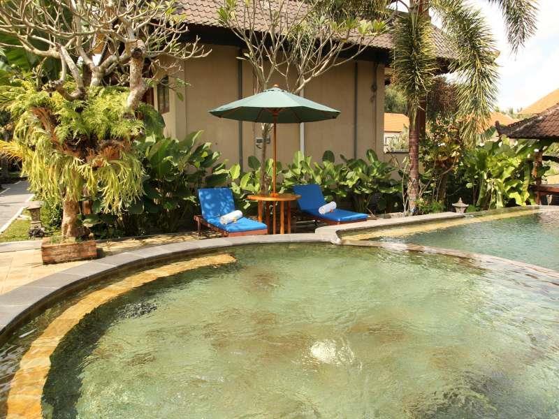 โลกา ปาลา วิลลา Hotel อูบุด ภายนอก รูปภาพ