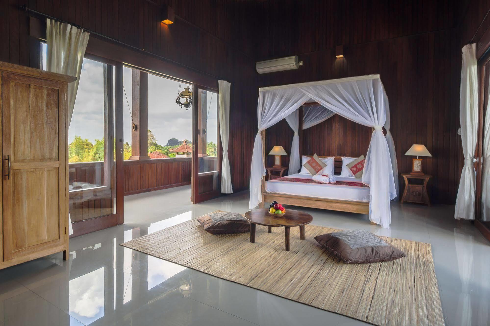 โลกา ปาลา วิลลา Hotel อูบุด ภายนอก รูปภาพ